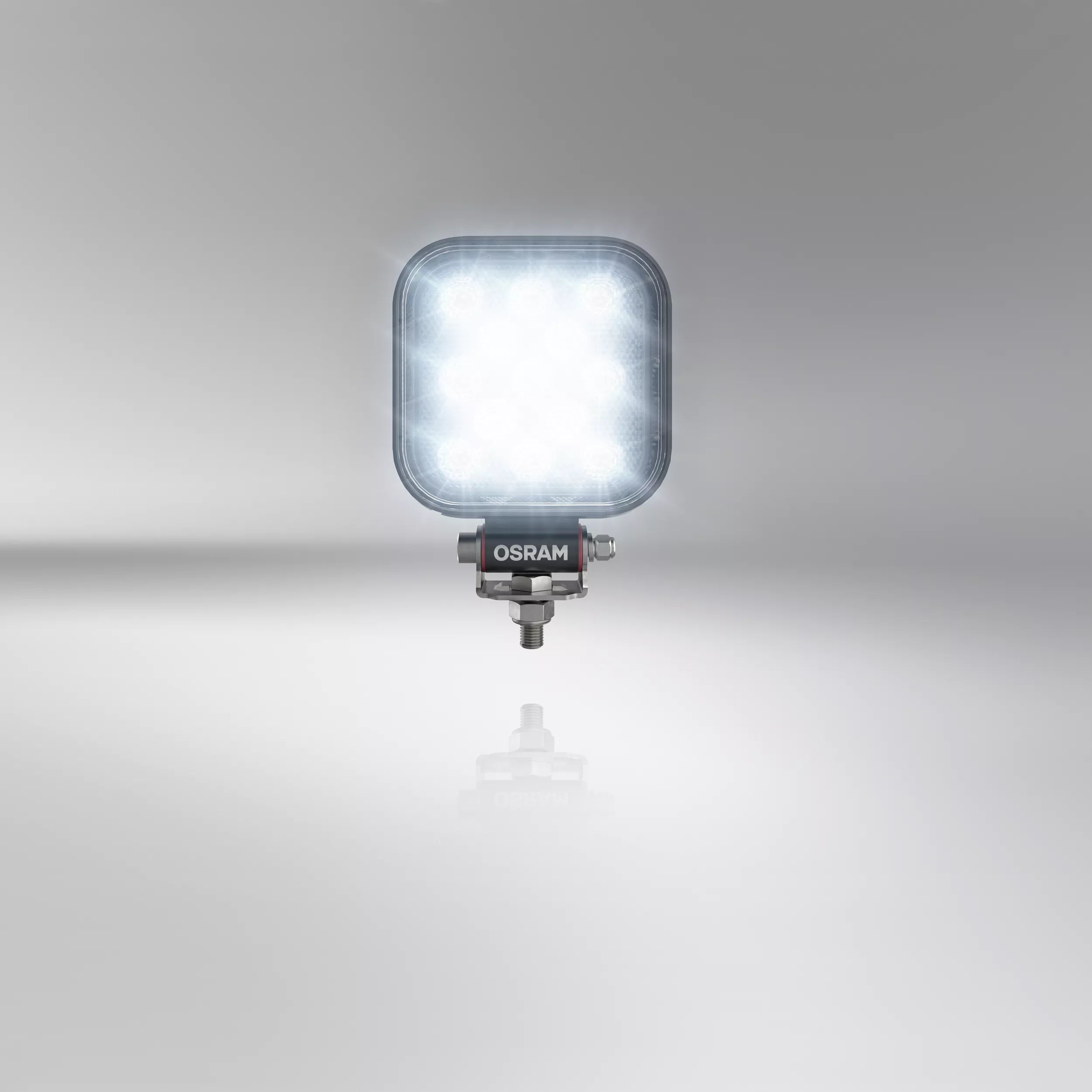 Osram LED Reversing FX120S-WD Rückfahrleuchte 15W 1100lm 6000K 12/24V