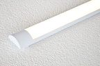 EVN LED Lichtleiste weiß rechteckig 597x80x30mm 20W 3000K 2041lm 220-240V IP20
