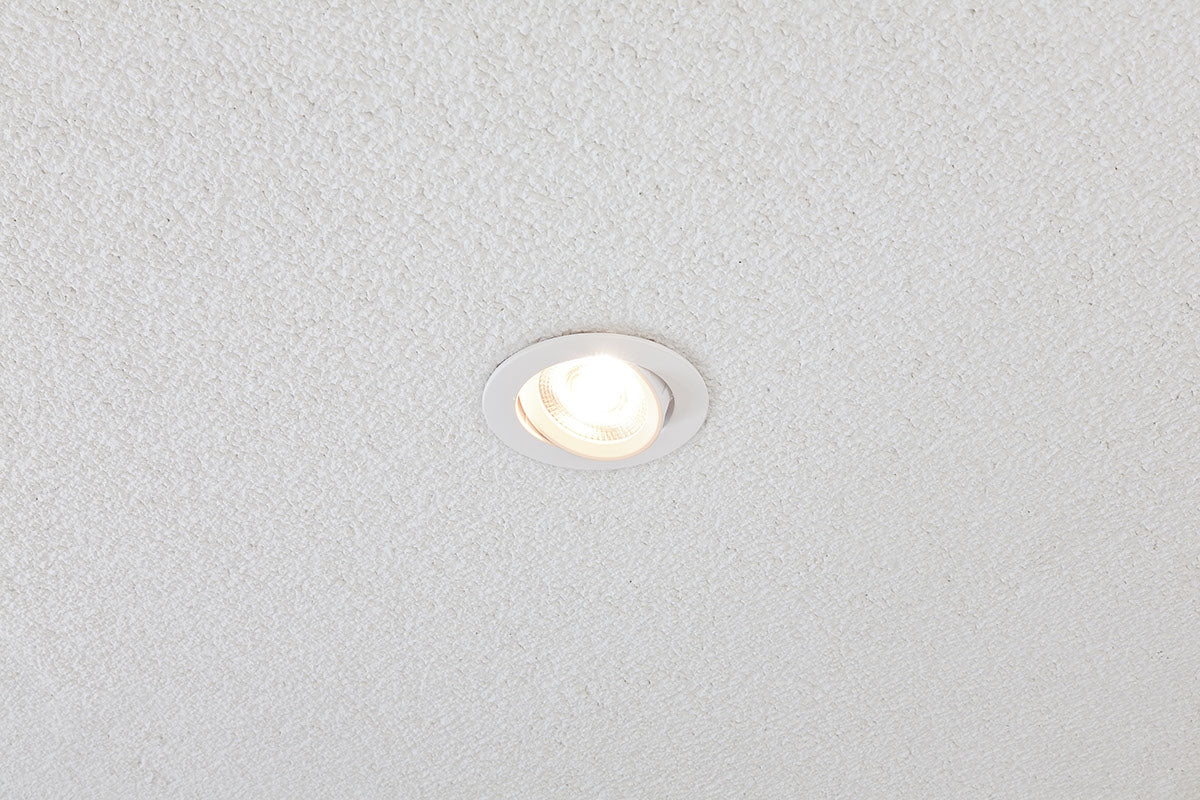 EVN COB-LED Leuchte weiß schwenkbar rund 84x26mm 6W 3000K 430lm 21-40° 220-240V IP20
