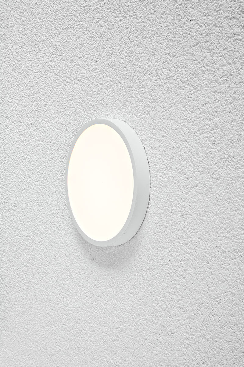 EVN LED Panel weiß rund 192x24mm 18W 3000K 1350lm >80° 220-240V IP20