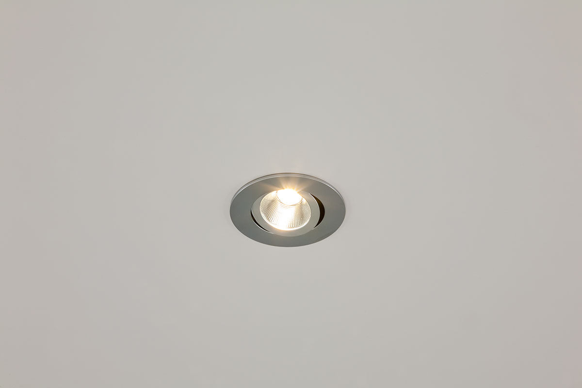 EVN Power-LED Leuchte Chrom schwenkbar rund 83x45mm 6W 3000K 528lm 21-40° 230V IP20