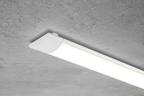 EVN LED Lichtleiste weiß rechteckig 1213x120x30mm 48W 3000K 5268lm 220-240V IP20
