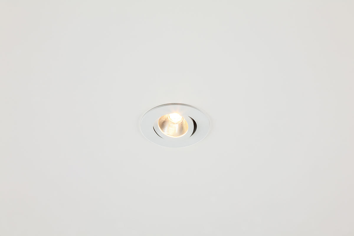 EVN Power-LED Leuchte weiß schwenkbar rund 83x43mm 6W 2000-3000K 60 bis 600lm 21-40° IP20