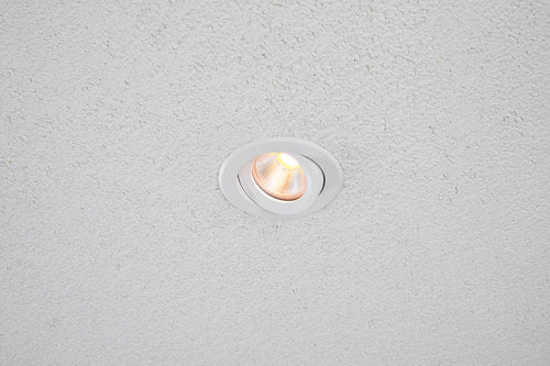 EVN Leuchte weiß schwenkbar rund 82x24mm 12V IP20