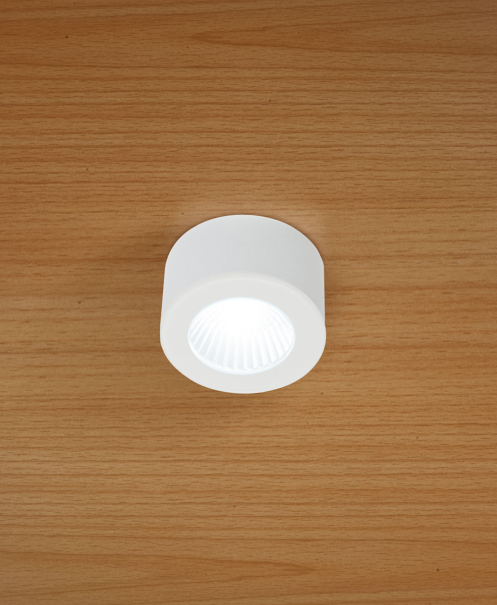 EVN LED Leuchte weiß rund 63x35mm 5W 5000K 310lm 21-40° 230V IP20