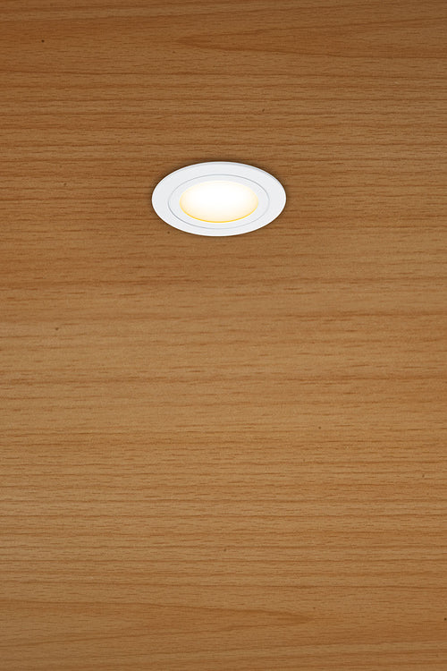 EVN LED Leuchte weiß rund 70x20mm 3W 3000K 210lm >80° IP20
