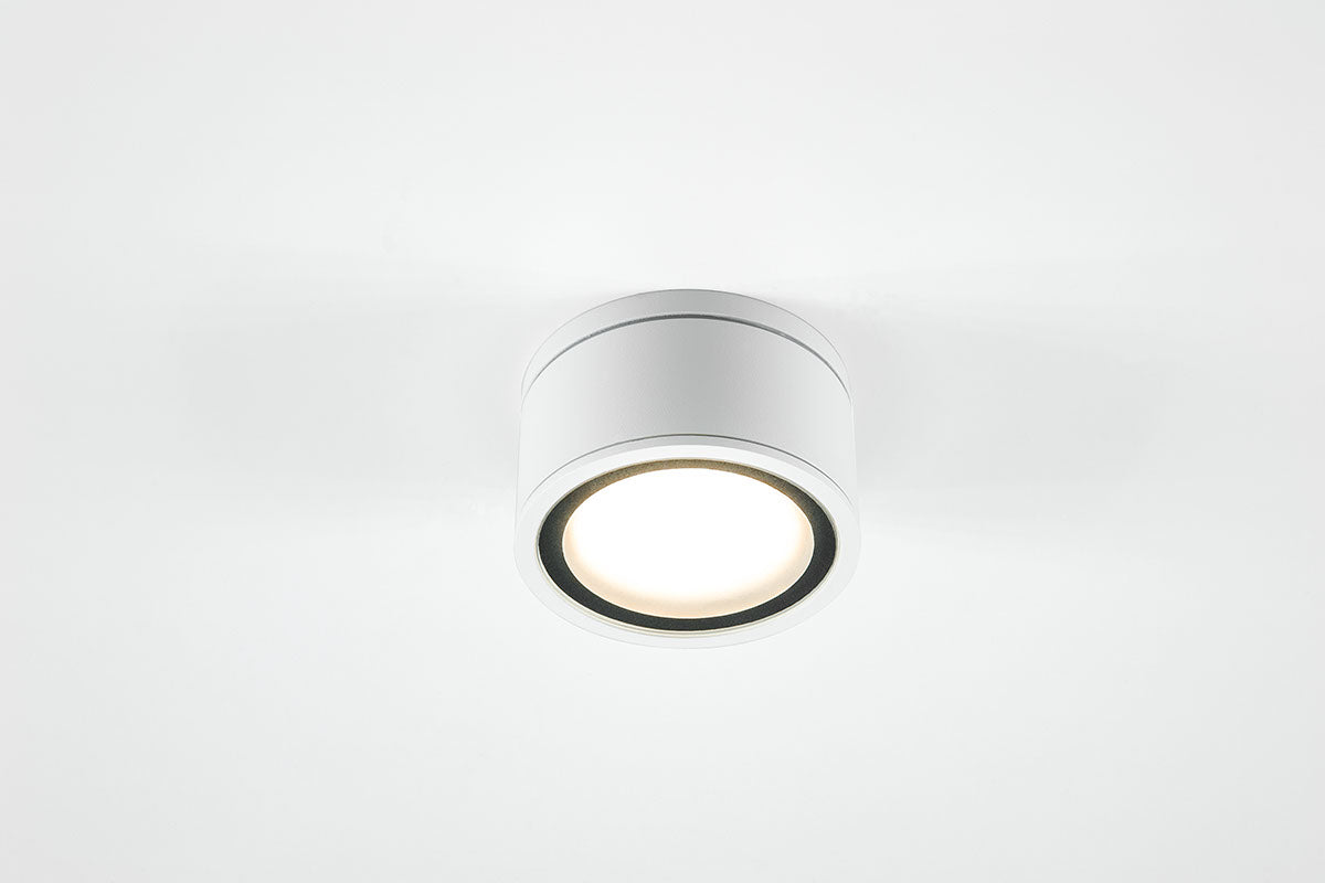 EVN Anbauleuchte weiß rund 108x63mm 220-240V IP54