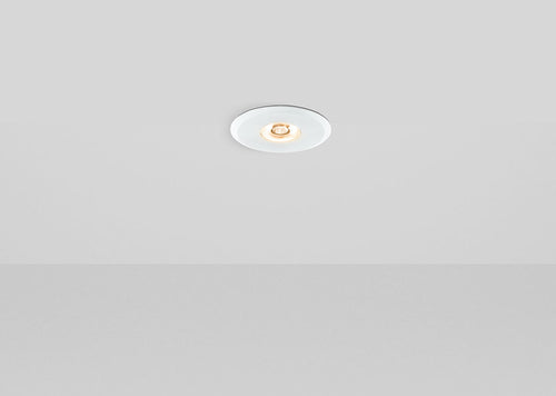 EVN LED Leuchte weiß rund 82x20mm 6W 3000K 480lm 21-40° 220-240V IP20