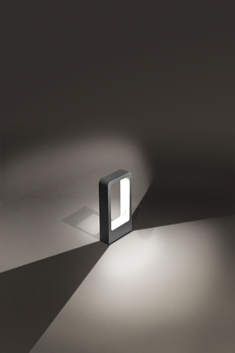 EVN Power-LED Wegeleuchte anthrazit schwenkbar rechteckig 160x54x300mm 7W 3000K 497lm >80° 220-240V IP54