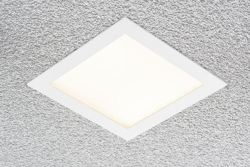 EVN LED Leuchte weiß viereckig 225x225x25mm 21W 3000K 1736lm >80° IP20