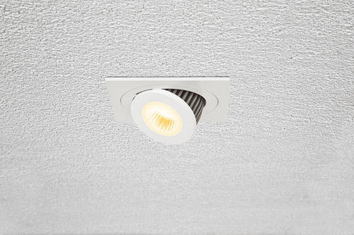 EVN LED Leuchte weiß drehbar schwenkbar viereckig 125x125x100mm 12W 3000K 1000lm 21-40° 100-230V IP20