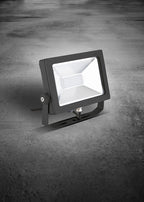 EVN LED Strahler schwarz schwenkbar rechteckig 326x40x248mm 50W 5700K 4318lm >80° 220-240V IP65