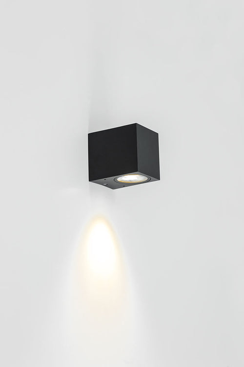EVN 1-flammige Leuchte anthrazit rechteckig 80x68x93mm 220-240V IP44