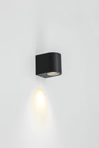 EVN 1-flammige Leuchte anthrazit halbrund 80x68x93mm 220-240V IP44