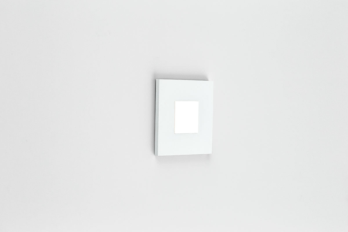 EVN LED Leuchte weiß(V4A) viereckig 76x76x40mm 1,8W 3000K 55lm 220-240V IP44