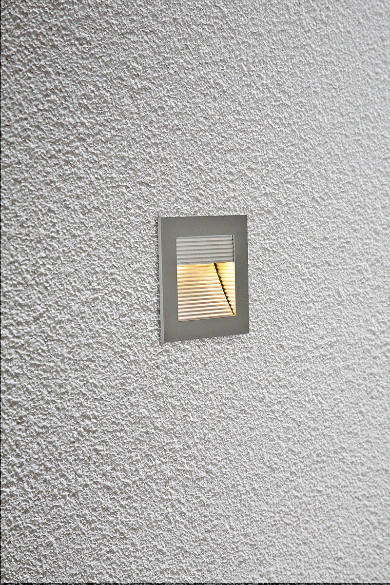 EVN Blendfreie Leuchte Silber viereckig 90x90x68mm 230V IP20