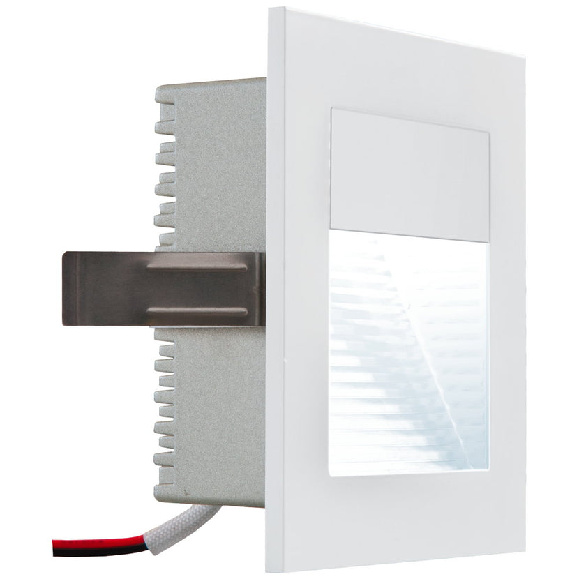 EVN LED Blendfreie Leuchte weiß viereckig 90x90x41mm 2,2W 6000K 150lm 100-240V IP20