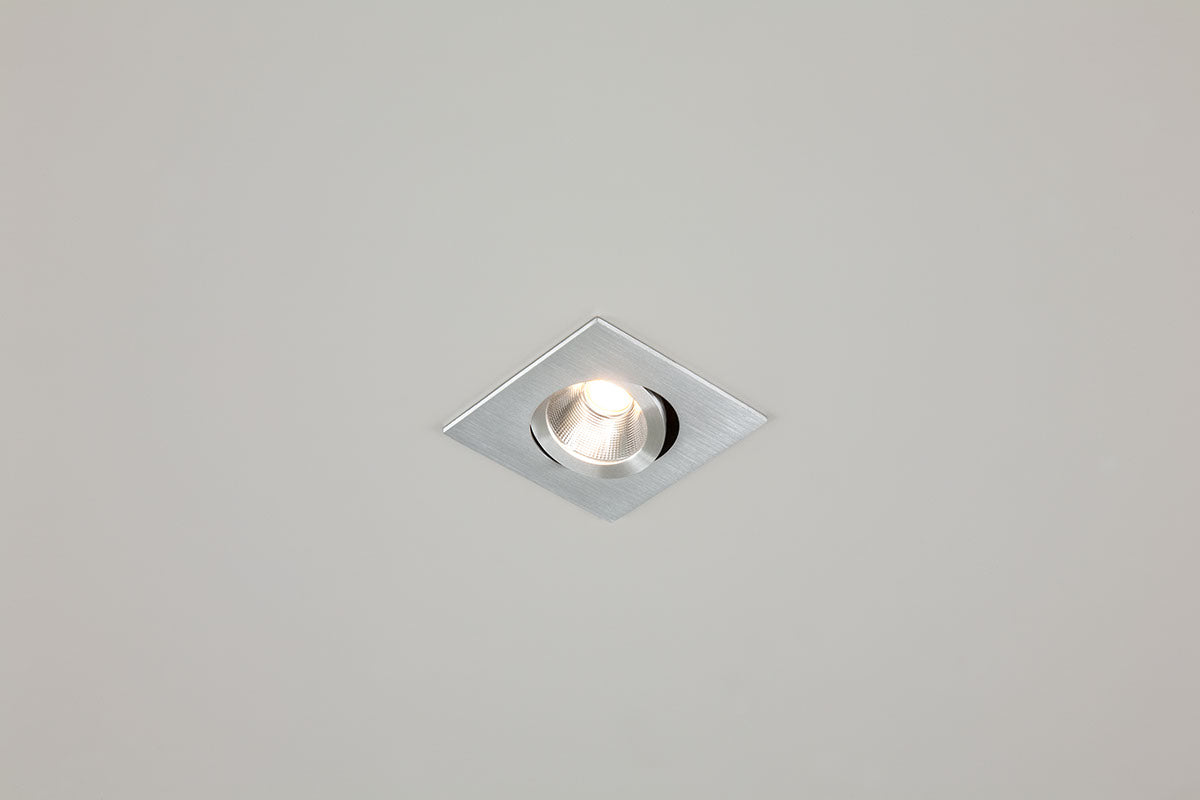 EVN Power-LED Leuchte Aluminium poliert schwenkbar viereckig 83x83x32mm 6W 3000K 620lm 21-40° IP20