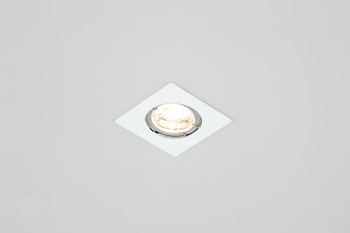 EVN Leuchte weiß viereckig 75x75x22mm 12V IP20