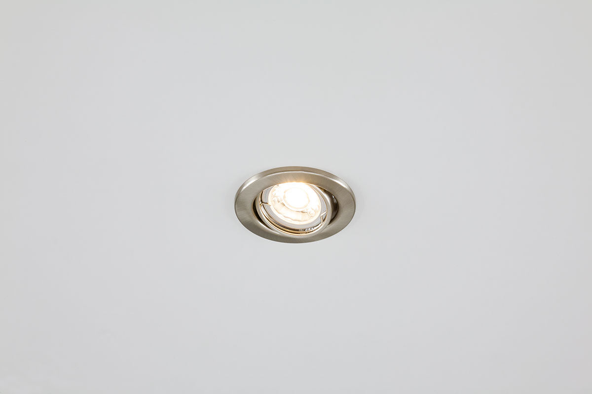 EVN Leuchte Chrom gebürstet schwenkbar rund 89x35mm 12V IP20