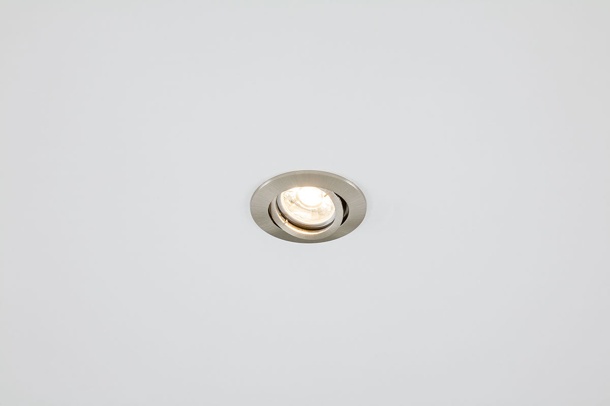 EVN Leuchte Chrom satiniert schwenkbar rund 81x28mm 12V IP20