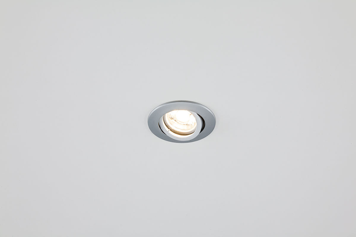 EVN Leuchte Chrom matt schwenkbar rund 81x28mm 12V IP20