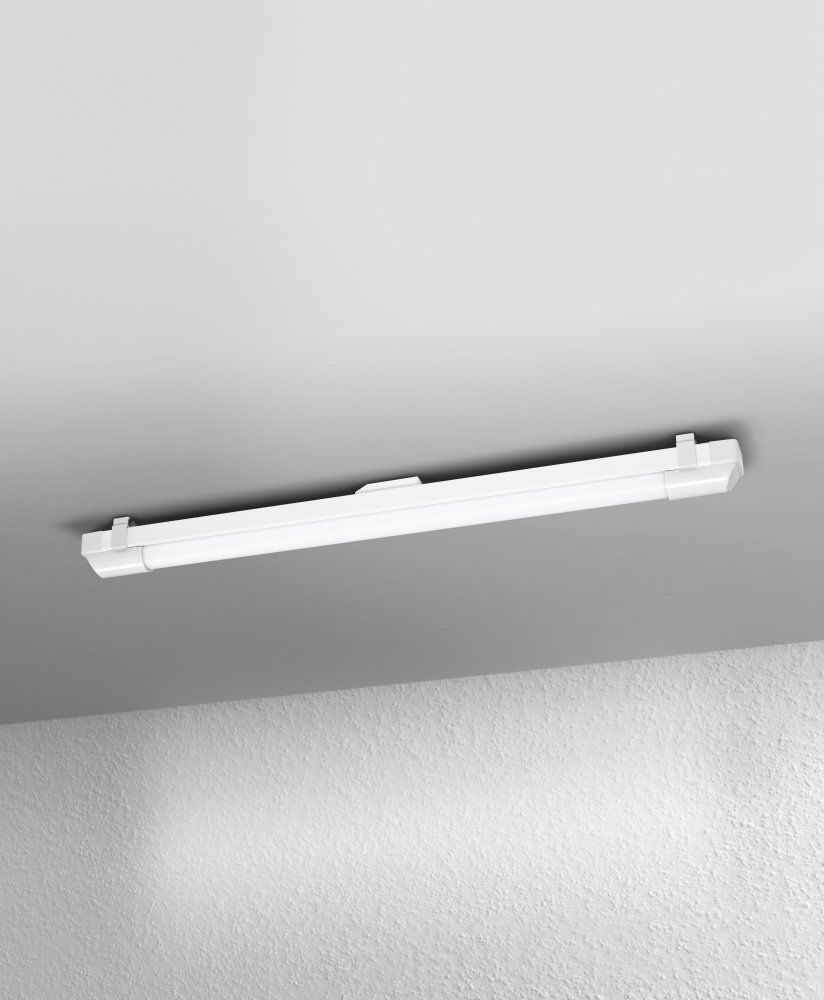 LEDVANCE LED Wand-/Deckenleuchte Power Batten 600 13,5W/830 800lm warmweiß nicht dimmbar weiß IP20