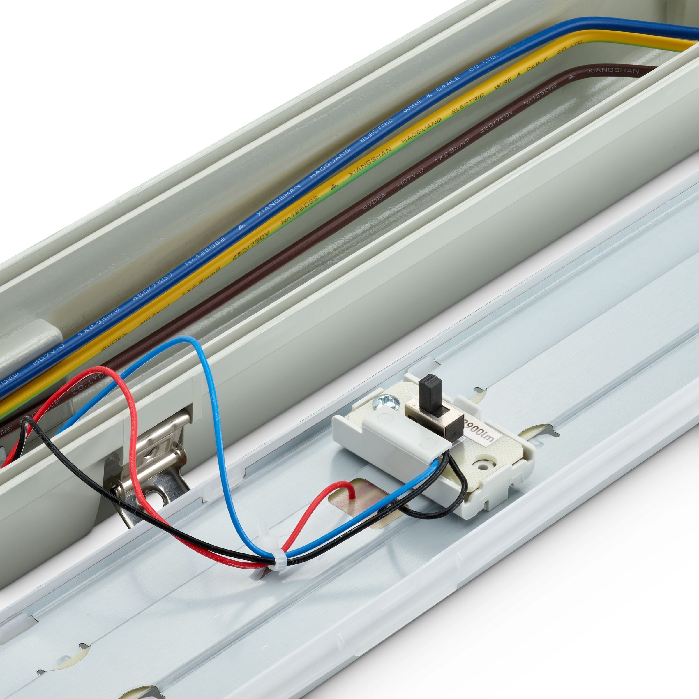 Philips LED CoreLine Feuchtraumleuchte WT065C opal 30/53W/840 kaltweiß 4100/6800lm 110° 220-240V IP65 1507mm