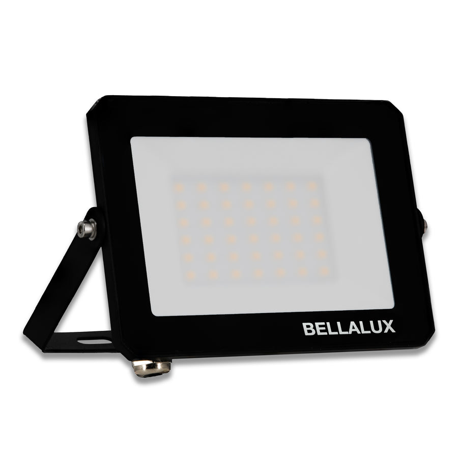 Bellalux LED Fluter Vital 30W/3000K 2700lm warmweiß nicht dimmbar schwarz IP65