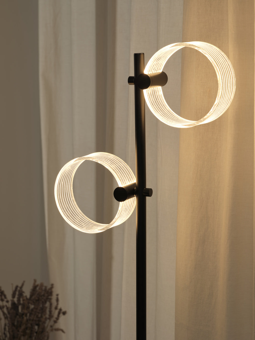 Osram LED Stehleuchte Decor Circle Clickcct – Produktansicht 4