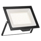Osram LED Fluter Essential 150W/840 15.000 lm 110° IP65 schwarz – Ansicht stehend
